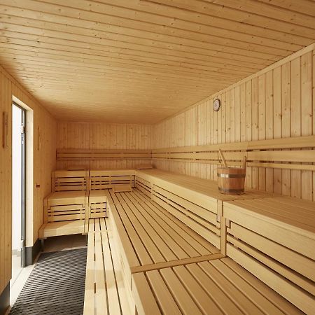 Reetland am Meer - Superior Reetdachvilla mit 2 Schlafzimmern, Kamin und 2 Terrassen F17 Dranske Exterior foto